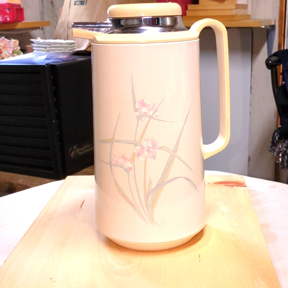 Vintage Corning Thermique glass thermos NEW Irises